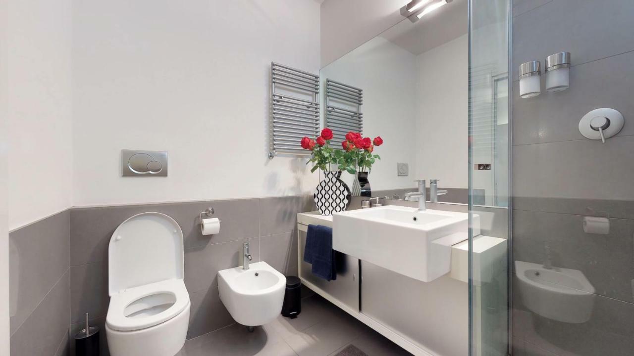 Design Apartment Near Duomo Square Μιλάνο Εξωτερικό φωτογραφία